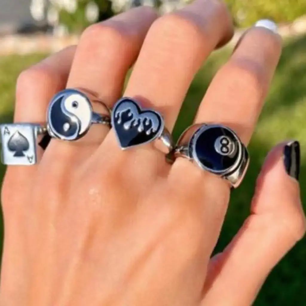 Silver plated 4 pcs rings set
